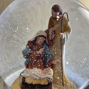 Christmas Holy Family Water Globe / XXL